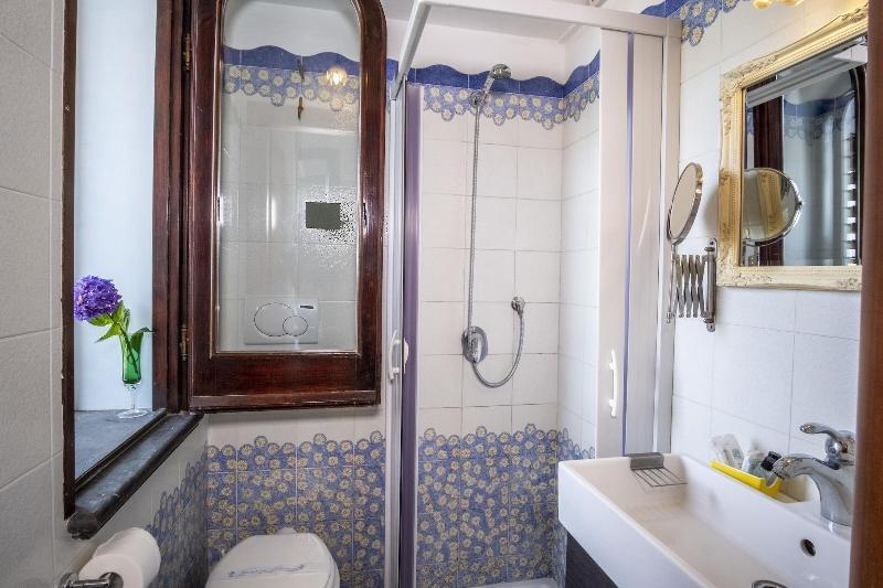 Villa Monica B&B Сорренто Экстерьер фото